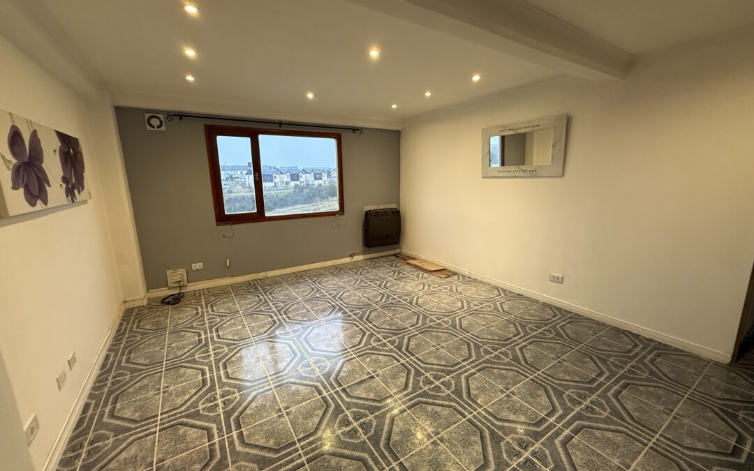 AMPLIO DEPARTAMENTO DE 3 DORMITORIOS